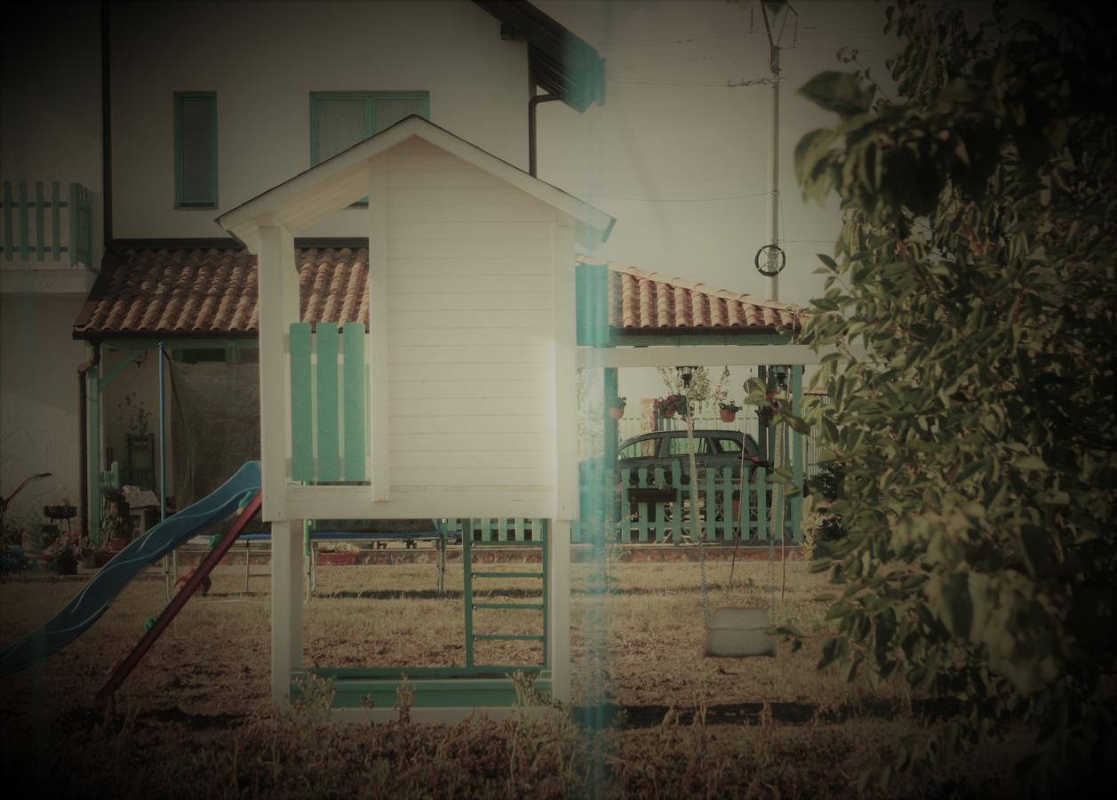 Hotel Fragaria Zimandcuz Exterior foto